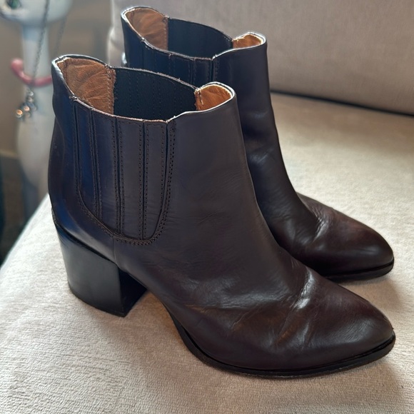 Alberto Fermani Brown Ankle Boots - Picture 1 of 8